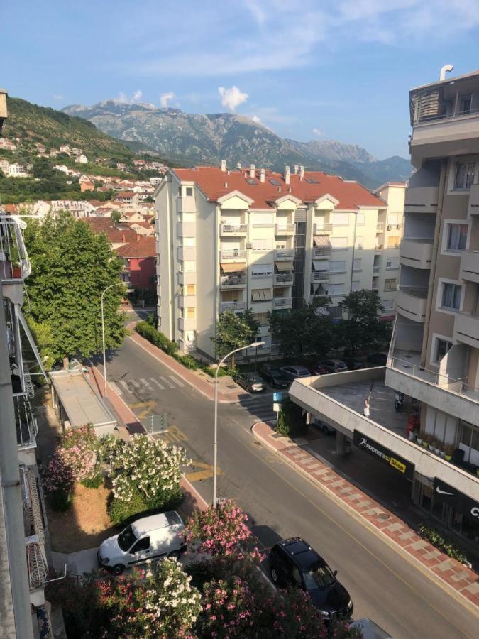 Mint Apartment Tivat Exterior photo