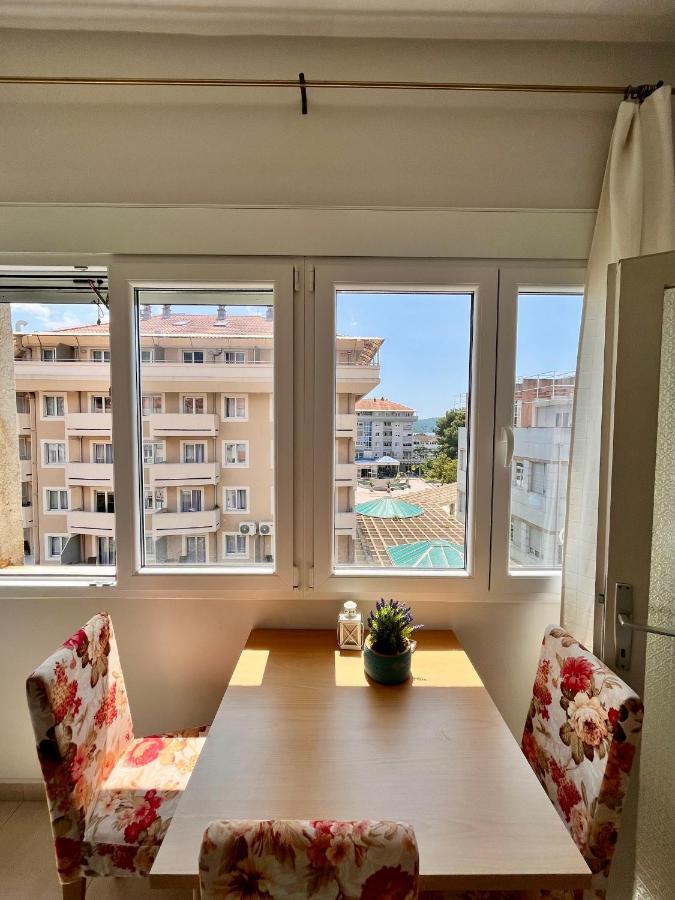 Mint Apartment Tivat Exterior photo