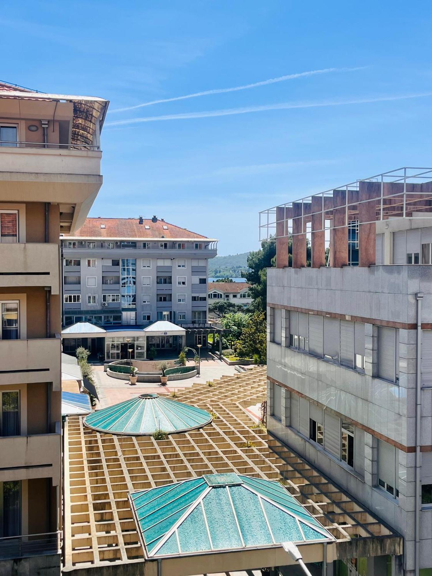 Mint Apartment Tivat Exterior photo